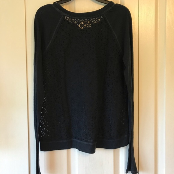 Hollister Navy Shirt With Lace Back - Picture 2 of 2